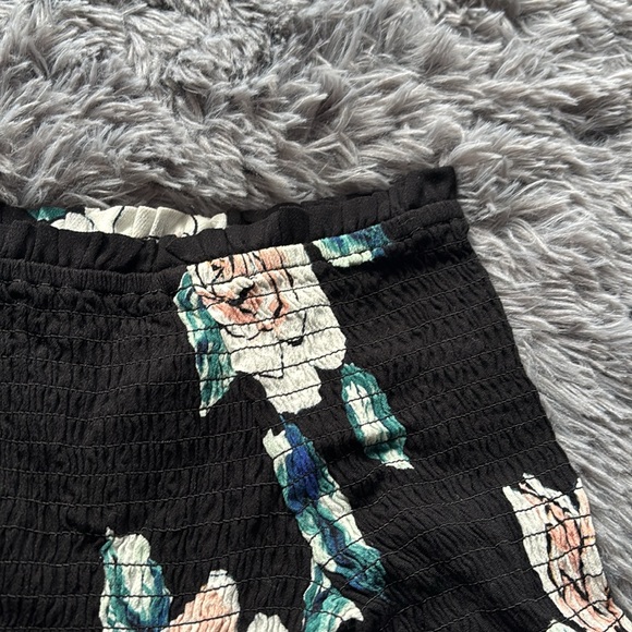 Kendall & Kylie/ Pac Sun blouse - Picture 4 of 5